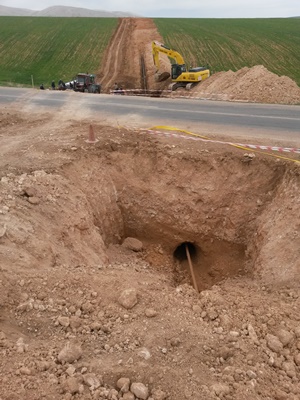 DERE GEÇİŞİ